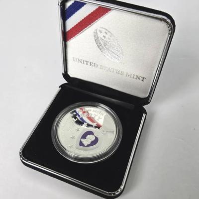 99.9% Silver Dollar Proof Coin - 2022 Colorized Purple Heart Hall Of Honor Commemorative
