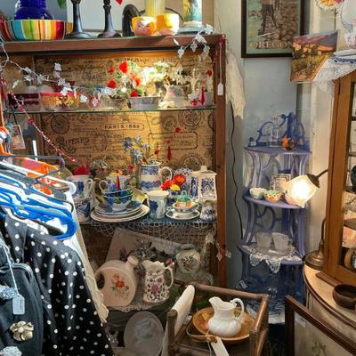 Sale Photo Thumbnail #105