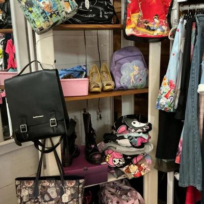 Sale Photo Thumbnail #100