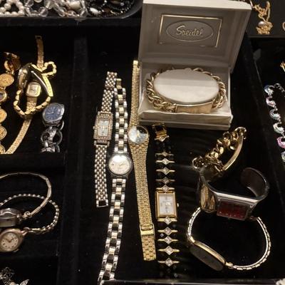 Sale Photo Thumbnail #41