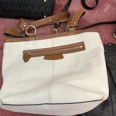 Sale Photo Thumbnail #49