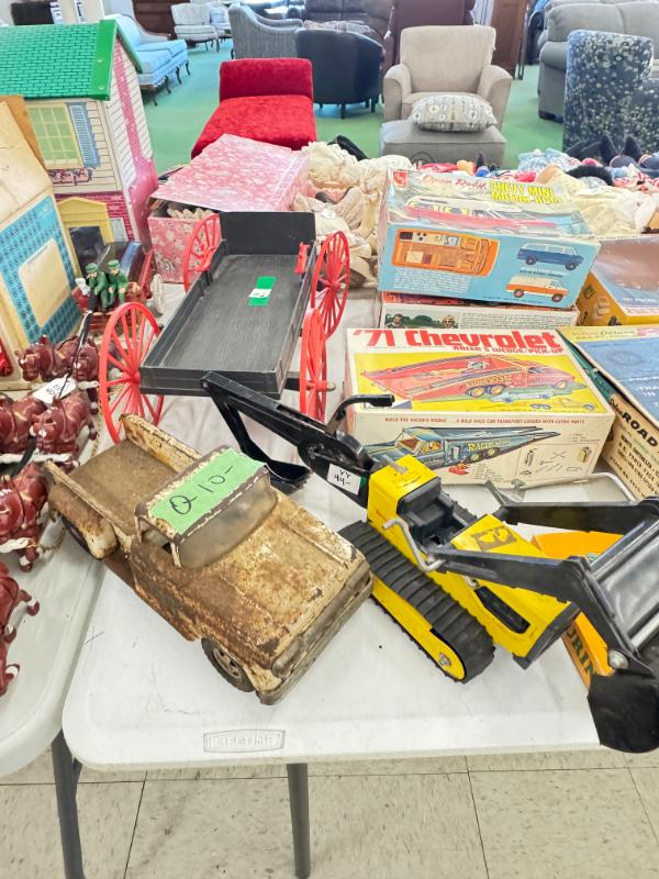 Sale Photo Thumbnail #22