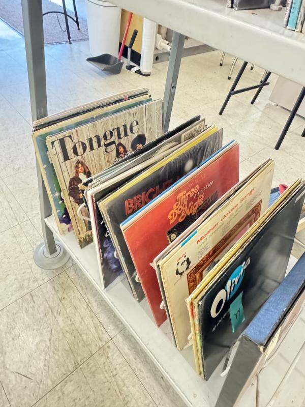 Sale Photo Thumbnail #17