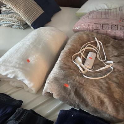 Sale Photo Thumbnail #259