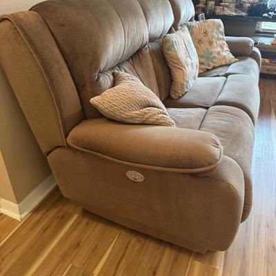 Sale Photo Thumbnail #92