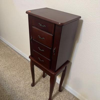 Sale Photo Thumbnail #56