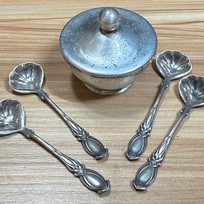 Sterling salt cellar and spoons