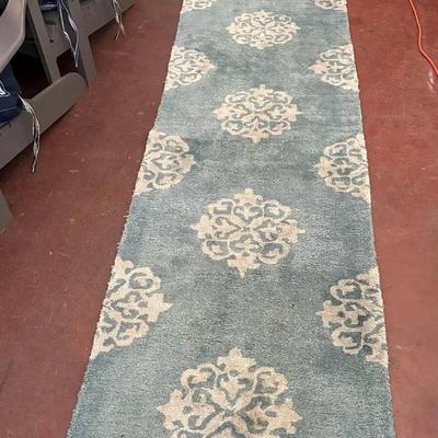 Safavieh soho 12ft wool runner