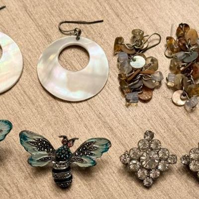 (2) Enamel Bead Pins, (2) Rhinestone Pins, (2) Pairs Of MOP Earrings, And Broncos Stick Pin