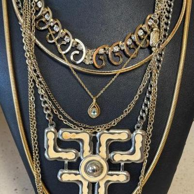 Vintage Statement Necklaces - Direction One Enamel - Omega - Snake Chain - Rhinestone
Vintage Statement Necklaces - Direction One Enamel...