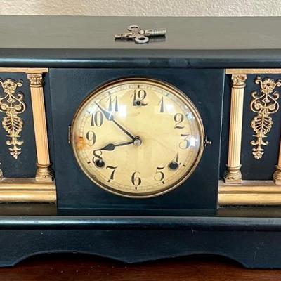 Vintage Decorative Wooden Mantle Clock With Key