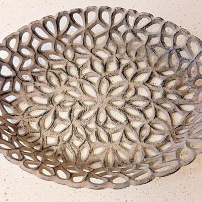 Cast Iron Metal Pierced Bowl