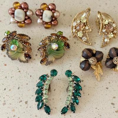 (5) Pairs Of Gorgeous Vintage Aurora Borealis Bead - Wood Bead & Metal Earrings - Edlee - Emmons - Art