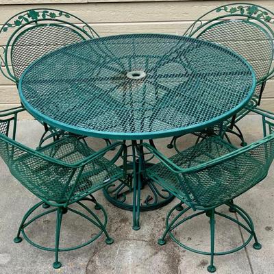 Vintage Green Wrought Iron 48" Patio Table With (4) Swivel Spring Back Chairs And Umbrella Base