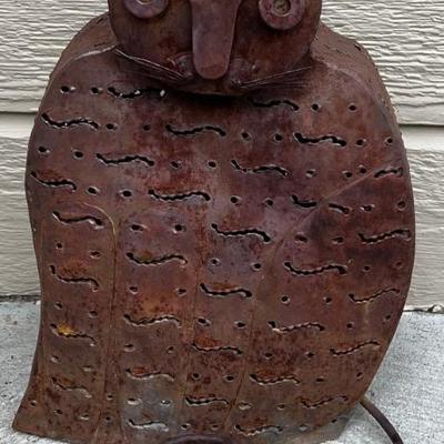 Vintage Folk Art Solid Metal Cat Illuminated Candle Holder
Vintage Folk Art Solid Metal Cat Illuminated Candle Holder