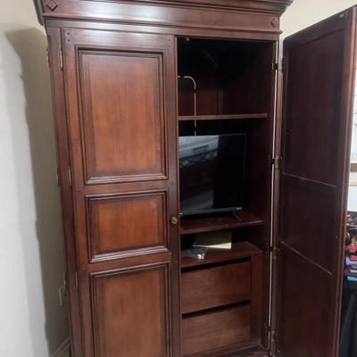 Sale Photo Thumbnail #47