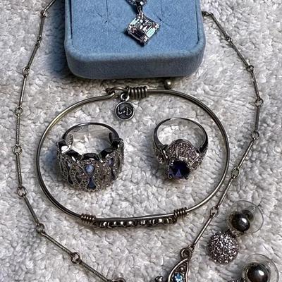 Mixed lot of sterling non sterling