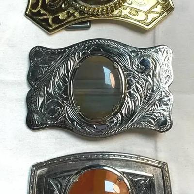Buckle trio with stone cabochons