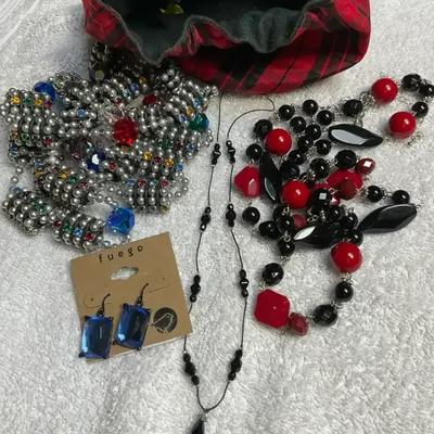 Necklaces multi color other