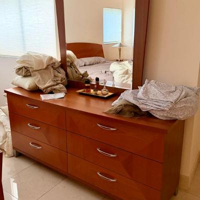 Sale Photo Thumbnail #63