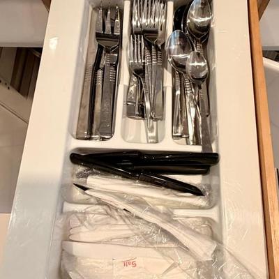 Sale Photo Thumbnail #108