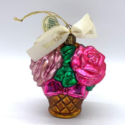 Sale Photo Thumbnail #104: Waterford ornament