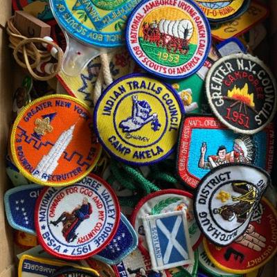 Sale Photo Thumbnail #200: Large collection of vintage Boy Scout patches