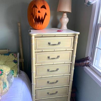 Sale Photo Thumbnail #195