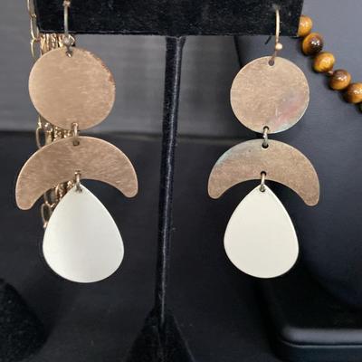 Costume Jewelry Including 14k Clasp Beaded Necklace