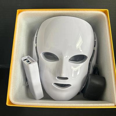 LED Beauty Face Mask Brand New In Package