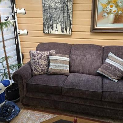 Sale Photo Thumbnail #95