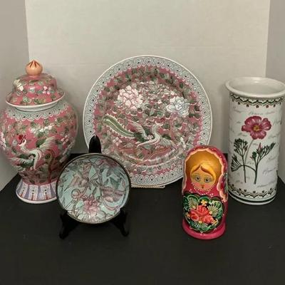 Mixed Lot Serving Plate, Bowl And Jar Set With Other Decor