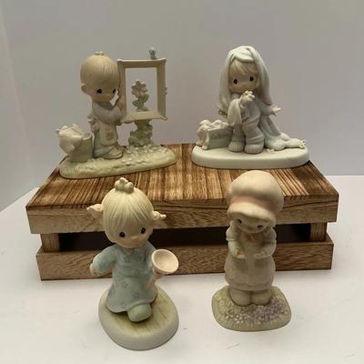 Vintage Precious Moments Original 21 Lot Of 4 Figurines