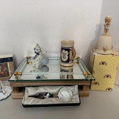 Vintage Avon Vanity Mirror With Small Collectibles