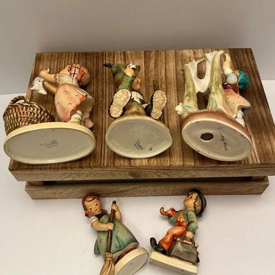 Hummel Figurines Mixed A Lot Of Five