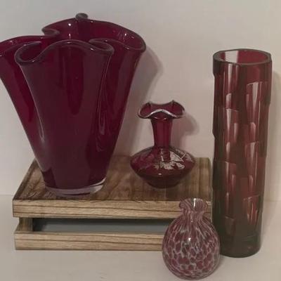 Stunnng Riby Red Glass Vase Lot Of Four