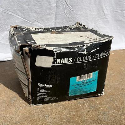 Box of 2-1/2” Roofing Nails