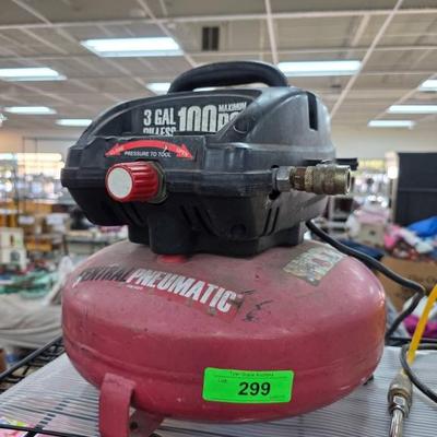 Sale Photo Thumbnail #352