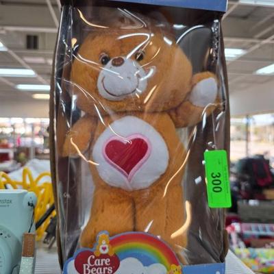 Sale Photo Thumbnail #353