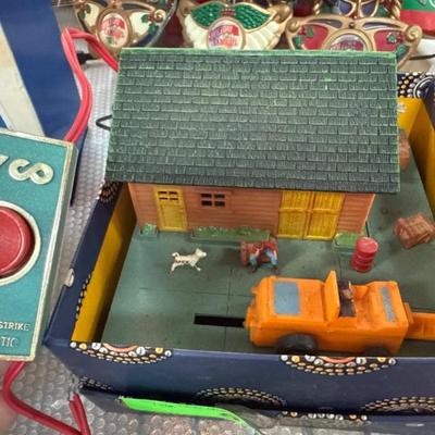 Sale Photo Thumbnail #102