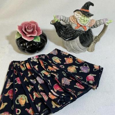 Fitz & Floyd Halloween Harvest Teapot And Pumpkin Rose Trinket Box With 8 Napkins