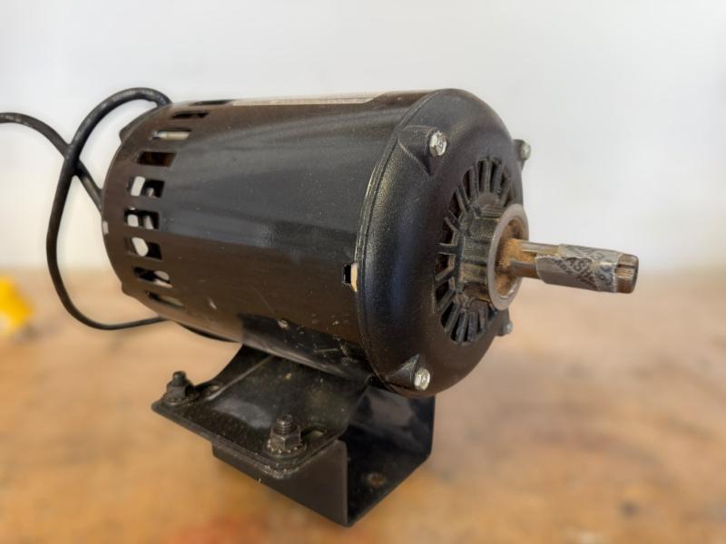 Sale Photo Thumbnail #162