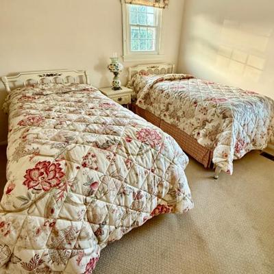 Sale Photo Thumbnail #52