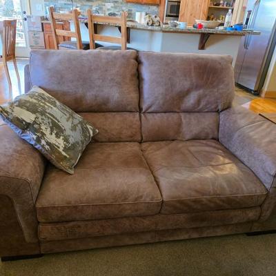 Sale Photo Thumbnail #33