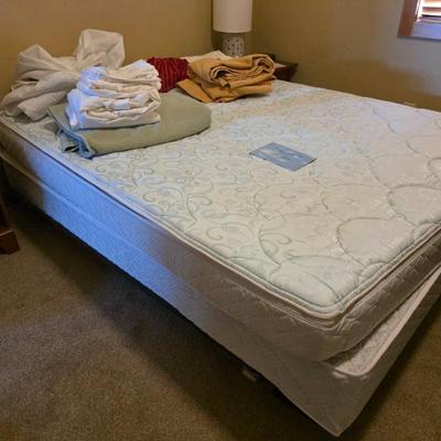 Sale Photo Thumbnail #25