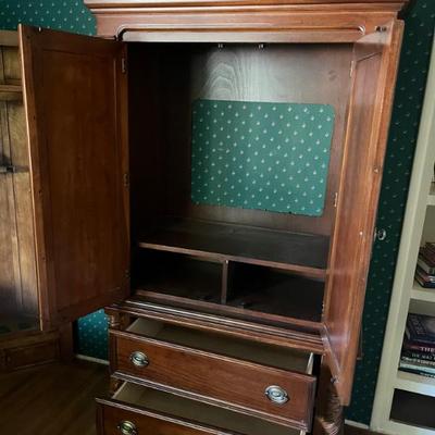 Sale Photo Thumbnail #185