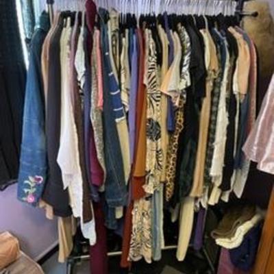 Sale Photo Thumbnail #3