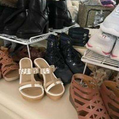 Sale Photo Thumbnail #66