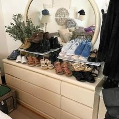 Sale Photo Thumbnail #64