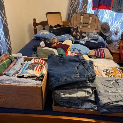 Sale Photo Thumbnail #101